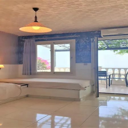 Villa Entire Full View 3 Bedrooms 3 Bathrooms 3 Kitchens Hersonissos (Crete)