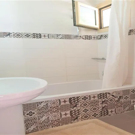 Villa Entire Full View 3 Bedrooms 3 Bathrooms 3 Kitchens
