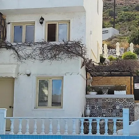 Entire Full View 3 Bedrooms 3 Bathrooms 3 Kitchens Villa