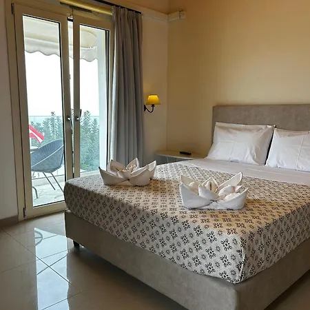 Entire Full View 3 Bedrooms 3 Bathrooms 3 Kitchens Villa *