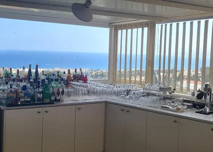 Villa Entire Full View 3 Bedrooms 3 Bathrooms 3 Kitchens *